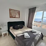 Arcoiris Residencial Апартаменты *